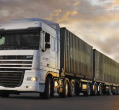 SURA lança plataforma para seguro de transporte de cargas com redução de 99,93% no tempo de cotação